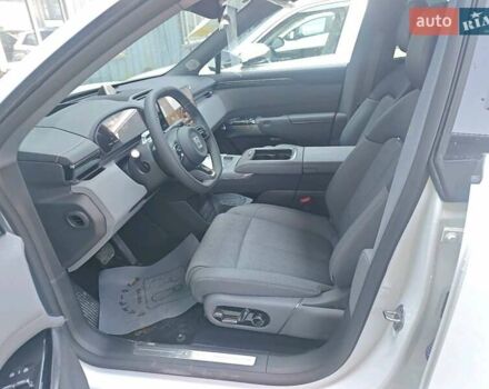 Белый Zeekr 7X, объемом двигателя 0 л и пробегом 1 тыс. км за 41499 $, фото 12 на Automoto.ua