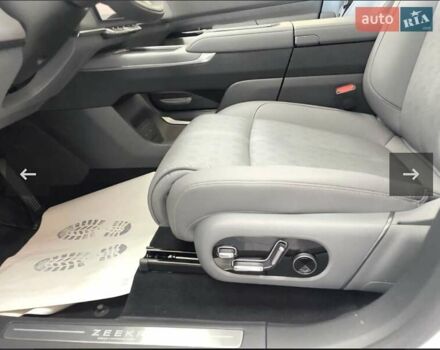 Белый Zeekr 7X, объемом двигателя 0 л и пробегом 1 тыс. км за 47450 $, фото 4 на Automoto.ua