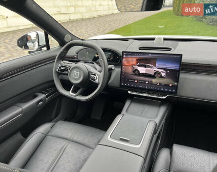 Белый Zeekr 7X, объемом двигателя 0 л и пробегом 1 тыс. км за 43900 $, фото 30 на Automoto.ua