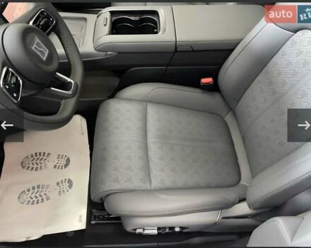 Белый Zeekr 7X, объемом двигателя 0 л и пробегом 1 тыс. км за 47450 $, фото 3 на Automoto.ua