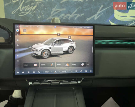 Белый Zeekr 7X, объемом двигателя 0 л и пробегом 1 тыс. км за 42999 $, фото 7 на Automoto.ua