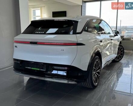 Белый Zeekr 7X, объемом двигателя 0 л и пробегом 1 тыс. км за 37499 $, фото 6 на Automoto.ua