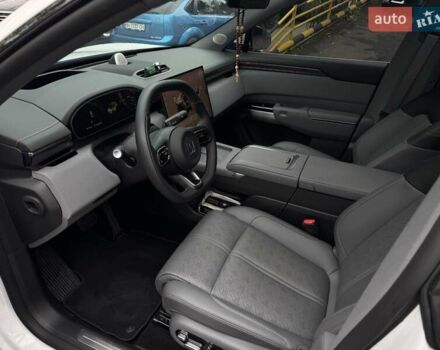 Білий Zeekr 7X, об'ємом двигуна 0 л та пробігом 4 тис. км за 45500 $, фото 10 на Automoto.ua