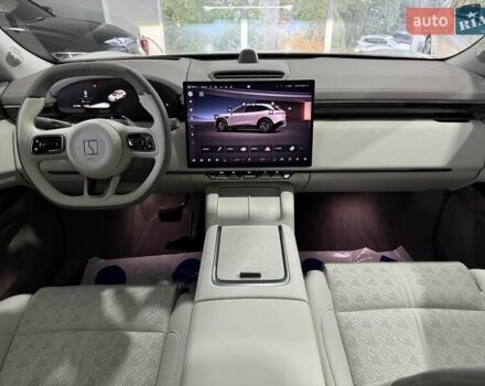 Zeekr 7X 2025 в Одессе на Automoto.ua Белый Zeekr 7X, объемом двигателя 0 л и пробегом 1 тыс. км за 48900 $, фото 16 на Automoto.ua