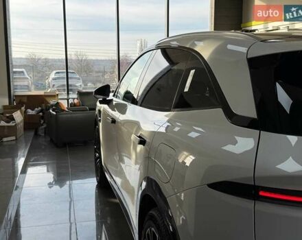 Белый Zeekr 7X, объемом двигателя 0 л и пробегом 1 тыс. км за 38199 $, фото 5 на Automoto.ua