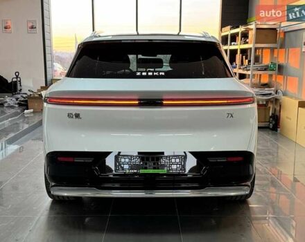 Білий Zeekr 7X, об'ємом двигуна 0 л та пробігом 1 тис. км за 41699 $, фото 4 на Automoto.ua