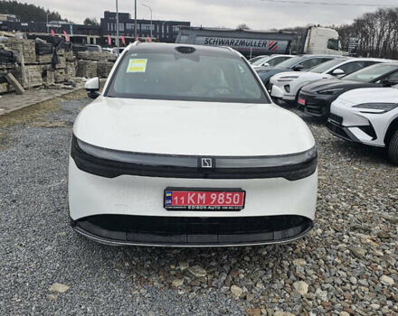 Білий Zeekr 7X, об'ємом двигуна 0 л та пробігом 1 тис. км за 45000 $, фото 1 на Automoto.ua