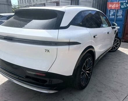 Белый Zeekr 7X, объемом двигателя 0 л и пробегом 1 тыс. км за 41499 $, фото 6 на Automoto.ua