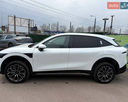 Белый Zeekr 7X, объемом двигателя 0 л и пробегом 1 тыс. км за 42500 $, фото 7 на Automoto.ua