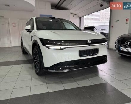 Zeekr 7X 2025 в Одессе на Automoto.ua Белый Zeekr 7X, объемом двигателя 0 л и пробегом 1 тыс. км за 48900 $, фото 1 на Automoto.ua