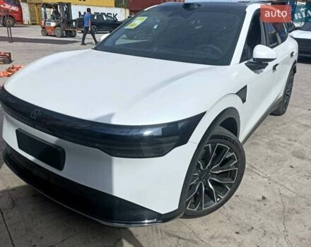 Белый Zeekr 7X, объемом двигателя 0 л и пробегом 1 тыс. км за 41499 $, фото 3 на Automoto.ua