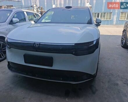 Белый Zeekr 7X, объемом двигателя 0 л и пробегом 1 тыс. км за 41499 $, фото 2 на Automoto.ua