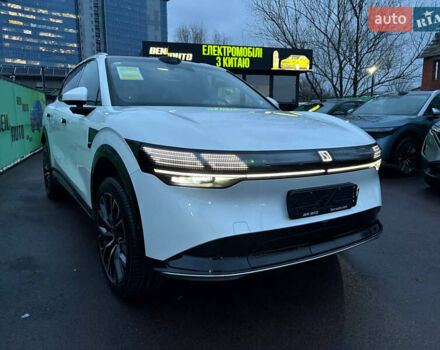 Белый Zeekr 7X, объемом двигателя 0 л и пробегом 1 тыс. км за 40500 $, фото 3 на Automoto.ua