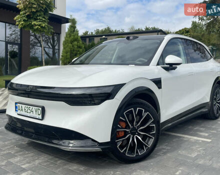 Білий Zeekr 7X, об'ємом двигуна 0 л та пробігом 6 тис. км за 46499 $, фото 1 на Automoto.ua