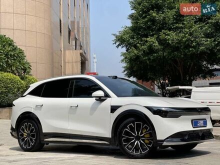 Белый Zeekr 7X, объемом двигателя 0 л и пробегом 15 тыс. км за 41900 $, фото 1 на Automoto.ua