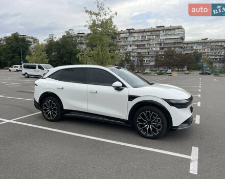 Білий Zeekr 7X, об'ємом двигуна 0 л та пробігом 14 тис. км за 37500 $, фото 1 на Automoto.ua