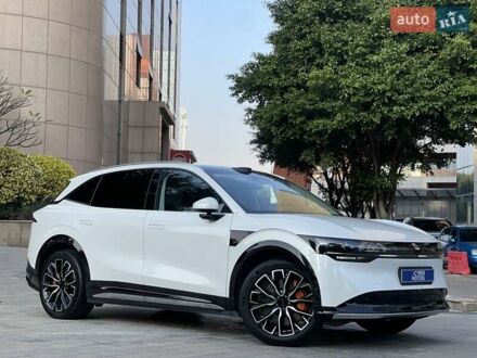 Белый Zeekr 7X, объемом двигателя 0 л и пробегом 15 тыс. км за 32300 $, фото 1 на Automoto.ua