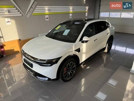 Zeekr 7X 2025 в Киеве на Automoto.ua Белый Zeekr 7X, объемом двигателя 0 л и пробегом 1 тыс. км за 44199 $, фото 1 на Automoto.ua