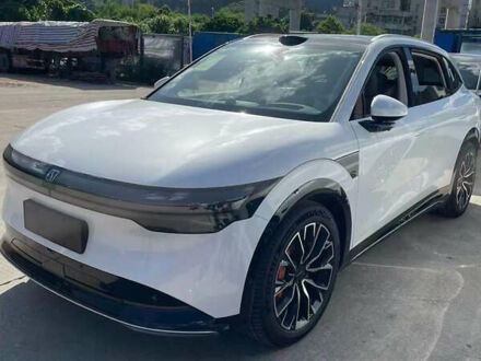 Zeekr 7X 2025 в Киеве на Automoto.ua Белый Zeekr 7X, объемом двигателя 0 л и пробегом 1 тыс. км за 48000 $, фото 1 на Automoto.ua