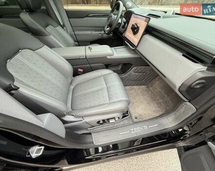 Чорний Zeekr 7X, об'ємом двигуна 0 л та пробігом 8 тис. км за 37900 $, фото 15 на Automoto.ua