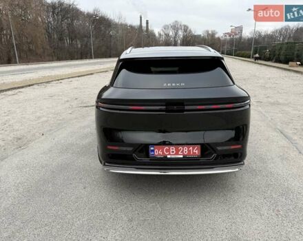 Чорний Zeekr 7X, об'ємом двигуна 0 л та пробігом 8 тис. км за 37900 $, фото 4 на Automoto.ua