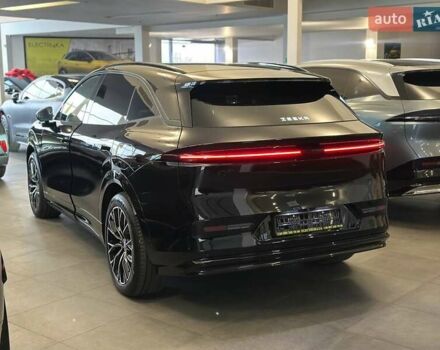 Черный Zeekr 7X, объемом двигателя 0 л и пробегом 1 тыс. км за 43000 $, фото 4 на Automoto.ua