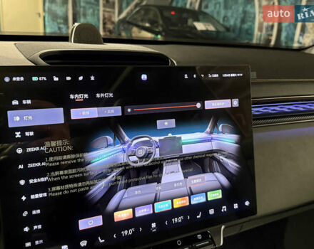 Чорний Zeekr 7X, об'ємом двигуна 0 л та пробігом 1 тис. км за 43500 $, фото 39 на Automoto.ua