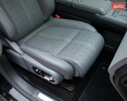 Чорний Zeekr 7X, об'ємом двигуна 0 л та пробігом 5 тис. км за 38900 $, фото 12 на Automoto.ua