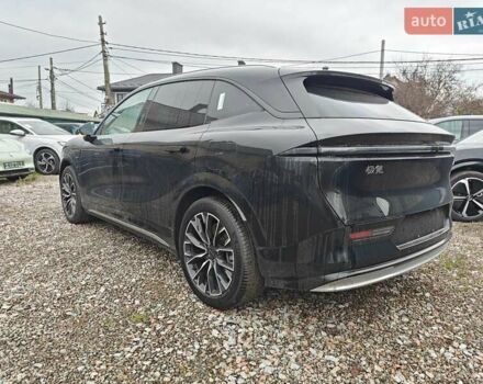 Черный Zeekr 7X, объемом двигателя 0 л и пробегом 1 тыс. км за 44500 $, фото 4 на Automoto.ua