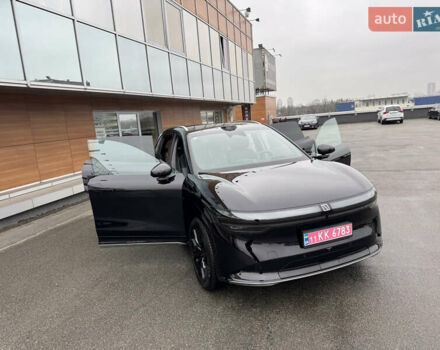 Черный Zeekr 7X, объемом двигателя 0 л и пробегом 2 тыс. км за 42500 $, фото 21 на Automoto.ua