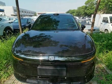 Черный Zeekr 7X, объемом двигателя 0 л и пробегом 8 тыс. км за 29000 $, фото 1 на Automoto.ua