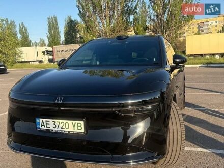 Черный Zeekr 7X, объемом двигателя 0 л и пробегом 8 тыс. км за 39950 $, фото 1 на Automoto.ua