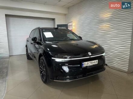 Черный Zeekr 7X, объемом двигателя 0 л и пробегом 1 тыс. км за 44000 $, фото 1 на Automoto.ua