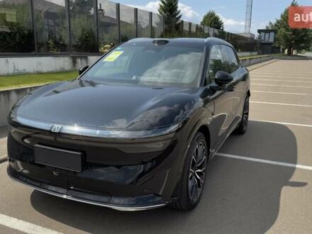 Zeekr 7X 2025 в Киеве на Automoto.ua Черный Zeekr 7X, объемом двигателя 0 л и пробегом 1 тыс. км за 42700 $, фото 1 на Automoto.ua