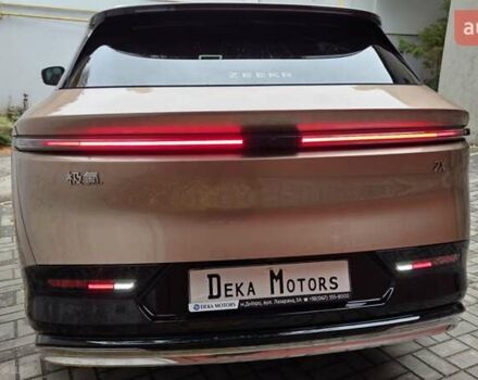 Коричневий Zeekr 7X, об'ємом двигуна 0 л та пробігом 8 тис. км за 39900 $, фото 14 на Automoto.ua