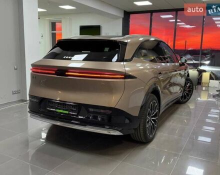 Коричневый Zeekr 7X, объемом двигателя 0 л и пробегом 1 тыс. км за 38099 $, фото 4 на Automoto.ua