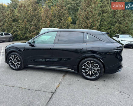 Красный Zeekr 7X, объемом двигателя 0 л и пробегом 13 тыс. км за 44999 $, фото 7 на Automoto.ua