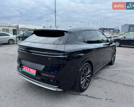 Красный Zeekr 7X, объемом двигателя 0 л и пробегом 13 тыс. км за 44999 $, фото 4 на Automoto.ua