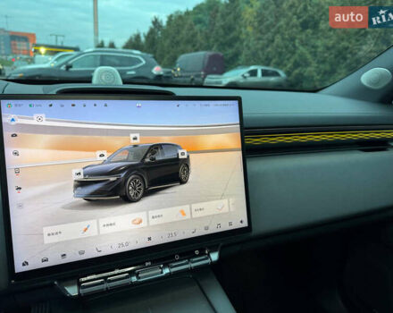 Красный Zeekr 7X, объемом двигателя 0 л и пробегом 13 тыс. км за 44999 $, фото 17 на Automoto.ua