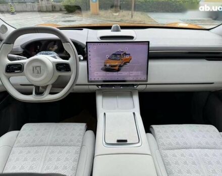 Zeekr 7X, объемом двигателя 4.25 л и пробегом 1 тыс. км за 42999 $, фото 6 на Automoto.ua