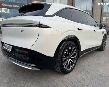 Zeekr 7X, объемом двигателя 0 л и пробегом 10 тыс. км за 43500 $, фото 5 на Automoto.ua