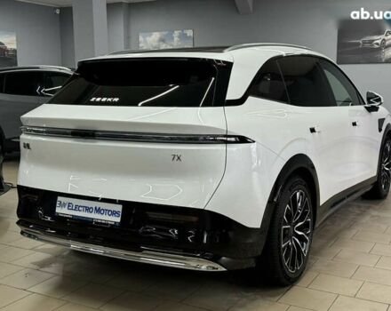 Zeekr 7X, объемом двигателя 0 л и пробегом 1 тыс. км за 42499 $, фото 5 на Automoto.ua