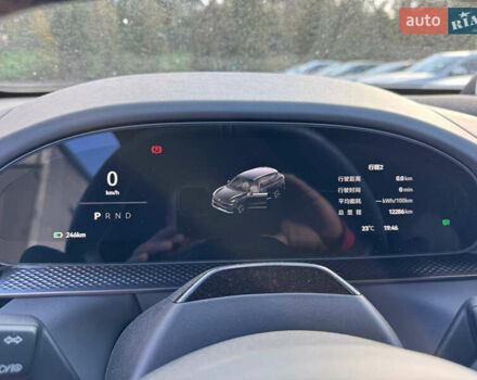 Zeekr 7X, объемом двигателя 0 л и пробегом 12 тыс. км за 38999 $, фото 6 на Automoto.ua