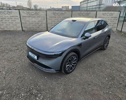 Zeekr 7X, объемом двигателя 0 л и пробегом 1 тыс. км за 39888 $, фото 2 на Automoto.ua