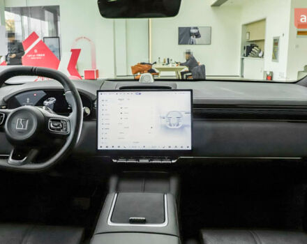 Zeekr 7X, объемом двигателя 0 л и пробегом 0 тыс. км за 46350 $, фото 10 на Automoto.ua