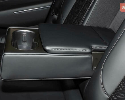 Zeekr 7X, объемом двигателя 0 л и пробегом 0 тыс. км за 46350 $, фото 17 на Automoto.ua