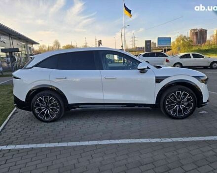 Zeekr 7X, объемом двигателя 0 л и пробегом 1 тыс. км за 32888 $, фото 6 на Automoto.ua