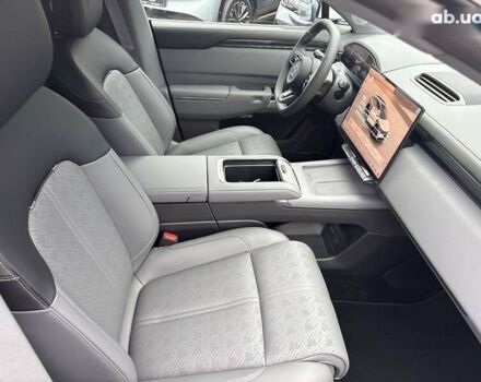 Zeekr 7X, объемом двигателя 0 л и пробегом 1 тыс. км за 42500 $, фото 27 на Automoto.ua