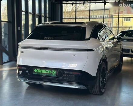 Zeekr 7X, объемом двигателя 0 л и пробегом 1 тыс. км за 40700 $, фото 3 на Automoto.ua