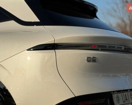 Zeekr 7X, об'ємом двигуна 0 л та пробігом 0 тис. км за 33999 $, фото 10 на Automoto.ua